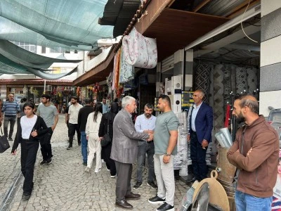 Başkanı Bayram &Ouml;ncesi Esnaf ve Vatandaş Ziyareti