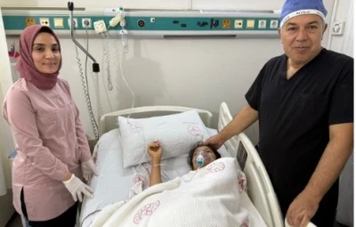 Başörtüsünü Düzeltirken Yuttuğu Toplu İğne Akciğerine Saplandı