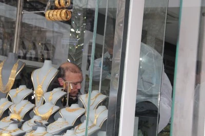 Batman&rsquo;da Kuyumcuya Silahlı Gasp: 2 Kilo Altınla Ka&ccedil;tı