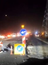 Batman&rsquo;da yapımı devam eden yolda trafik kazaları: 7 yaralı