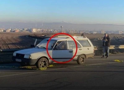 Diyarbakır yolunda otomobilde ceset &ccedil;ıktı