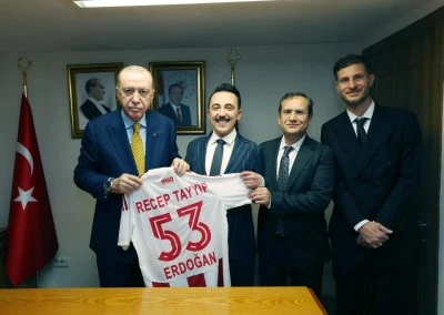 Batman Petrolspor heyeti Cumhurbaşkanı Erdoğan&rsquo;ı ziyaret etti