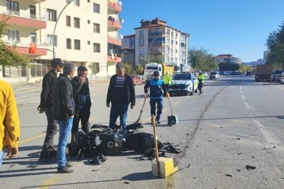Battalgazi'de Hafriyat Kamyonu ile Motosiklet Çarpıştı