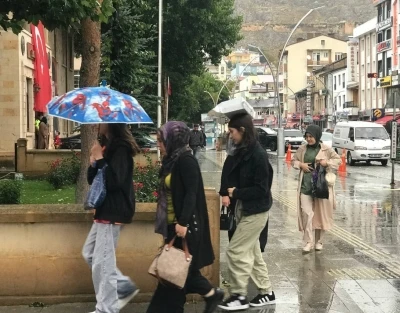 Bayburt&rsquo;ta karla karışık yağmur ve kar bekleniyor

