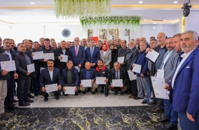 Bayburt’ta Muhtarlar Akademisi eğitimleri tamamlandı