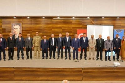 Peygamberimiz ve Aile Ahlakı panel düzenlendi