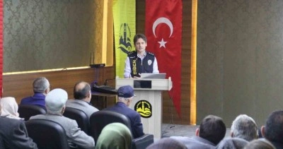 Bayburt&rsquo;ta vatandaşlar internet ve telefon dolandırıcılığına karşı uyarıldı