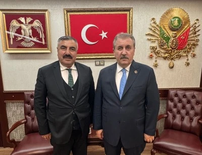 BBP Genel Başkanı Destici&rsquo;ye Umre D&ouml;n&uuml;ş&uuml; Ziyaret