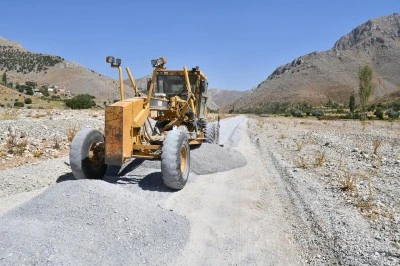 Belediye Başkanı Geçit: 57 kilometre yol yatırımıyla kırsalın çehresi değişiyor