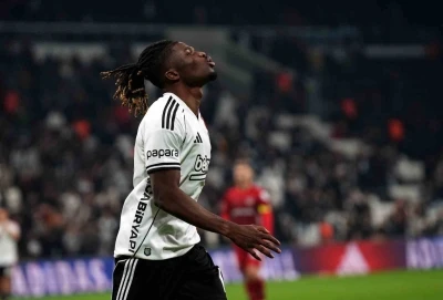 Beşiktaş büyük maçlarda skoru koruyamıyor