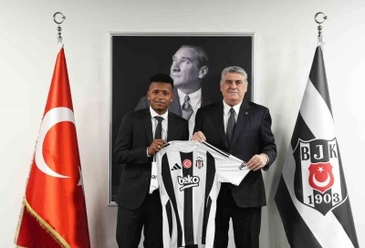 Beşiktaş, Keny Arroyo ile sözleşme imzaladı