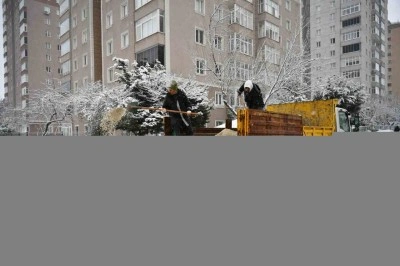 Beylikdüzü Belediyesinden karla etkin mücadele