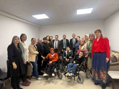 Bilecik İl M&uuml;ft&uuml;l&uuml;ğ&uuml; engelli vatandaşlarla g&ouml;n&uuml;l k&ouml;pr&uuml;s&uuml; kurdu