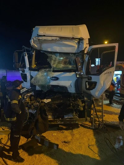 Bilecik’te Feci Tır Kazası: Bir Sürücü Hayatını Kaybetti