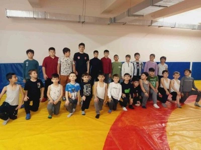 Bilecik&rsquo;te g&uuml;reş ve wushu eğitimi s&uuml;r&uuml;yor
