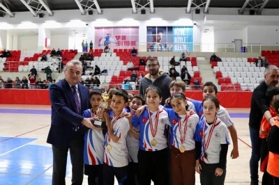 Geleneksel &ccedil;ocuk oyunları finalleri tamamlandı