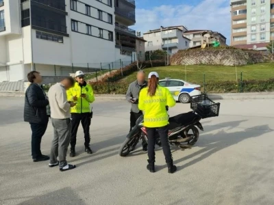 Trafik güvenliği için motosiklet ve ATV denetimi