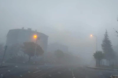 Bingöl'de Yoğun Sis, Trafikte Zorluklar Yaşattı