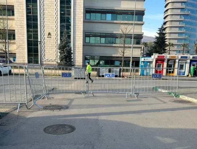 Bir b&uuml;y&uuml;kşehir daha AK Parti'ye ge&ccedil;iyor