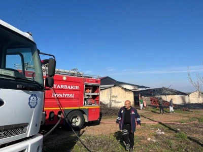 Bismil&rsquo;de Plastik Fabrikasında Korkutan Yangın