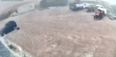 Bismil&rsquo;de sel felaketinin g&ouml;r&uuml;nt&uuml;leri ortaya &ccedil;ıktı