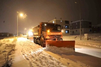 Bitlis'de kar eğitimi vurdu