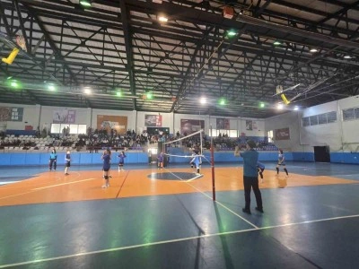 Bitlis’te ‘Okul Sporları Voleybol İl Şampiyonası’ başladı