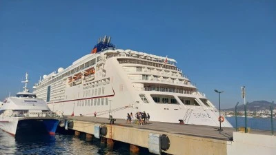 Bodrum Limanı’na Lüks Yolcu Gemisi Europa 2’den 481 Turist Çıktı