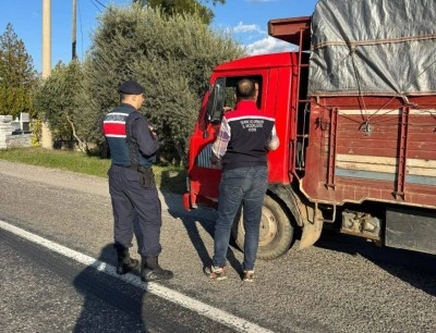 Bozdoğan&rsquo;da il&ccedil;e tarım ve jandarmadan yol denetimi