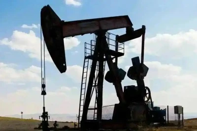 Brent Petrol Fiyatı 102,7 Dolarla Yeniden Y&uuml;kseldi