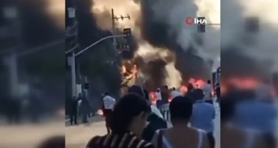 Brezilya'da küçük uçak yola düştü: 2 ölü, 2 yaralı