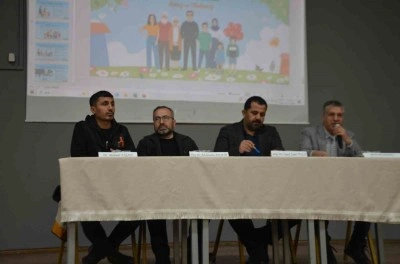 Bulanık&rsquo;ta "Maarif Modeli Aile Konferansı" yoğun ilgi g&ouml;rd&uuml;