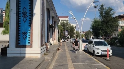 Bunaltıcı sıcaklara karşı Munzur Dağları&rsquo;nda kartopu keyfi