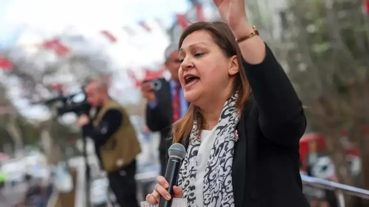 Burcu Köksal'dan Taksim Meydanı'na özel açıklama!