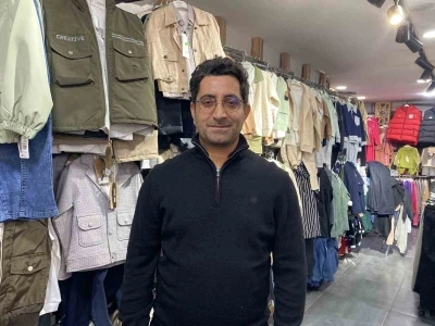 Bursa&rsquo;da bayram yoğunluğunu fırsat bilen 2 kadın 16 bin liralık &uuml;r&uuml;n &ccedil;aldı
