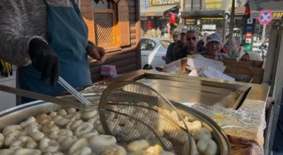 Bursa&rsquo;da taksicilerden y&uuml;rek ısıtan şehitler hayrı