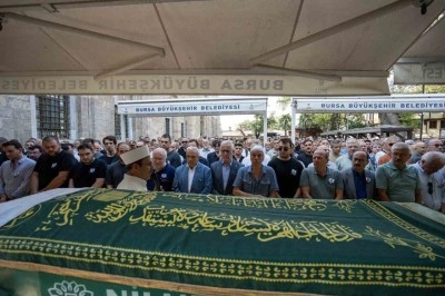 Son yolculuğuna uğurlandı