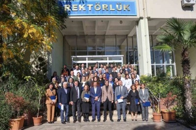 BU&Uuml;&rsquo;de akademik başarı hızı y&uuml;kselmeye devam ediyor