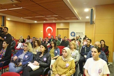 B&uuml;y&uuml;kşehir&rsquo;den kadına y&ouml;nelik şiddete karşı eğitim d&uuml;zenlendi