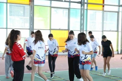 Yaz spor okullarında 3’üncü dönem başladı