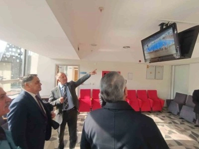 &Ccedil;akmur kurmaylarına tesisleri gezdi