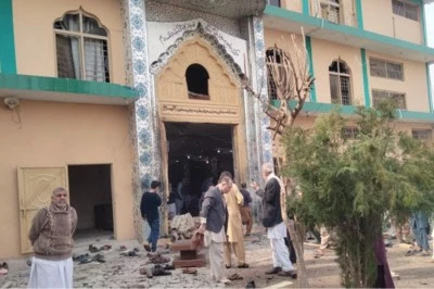 Camiye Bombalı Saldırı: 15 &Ouml;l&uuml;, 80&rsquo;den Fazla Yaralı