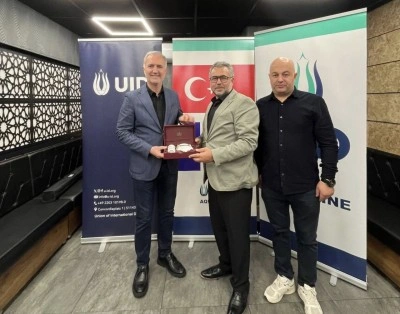 Cenon&rsquo;da dostluk pekişti