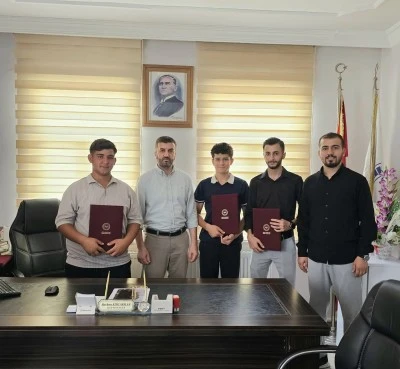 &Ccedil;ermik&rsquo;te 5 Hafız İ&ccedil;in Gurur G&uuml;n&uuml;