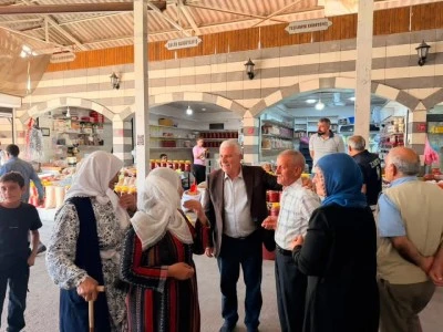 &Ccedil;ermik&rsquo;te Başkan Karamehmetoğlu vatandaşlarla buluştu