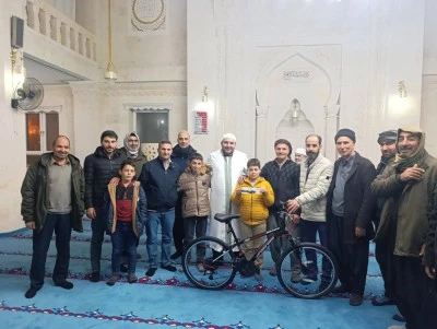 &Ccedil;ermik&rsquo;te Camide Kur&rsquo;an &Ouml;ğretimi Programı Başarılı &Ouml;ğrencilere &Ouml;d&uuml;l Getirdi