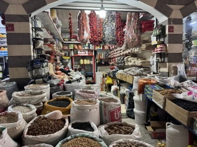 &Ccedil;ermik&rsquo;te Kar Sonrası Kuruyemişe Yoğun İlgi