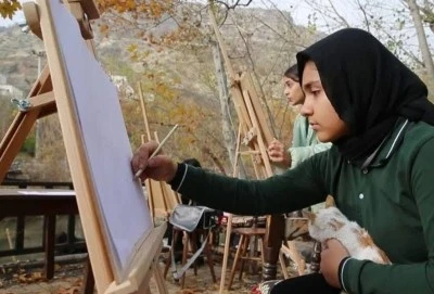 Çermik’te öğrenciler tarihi ve doğayı tuvale taşıyor