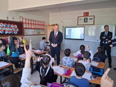 &Ccedil;ermik&rsquo;te Okullara Yakın Takip