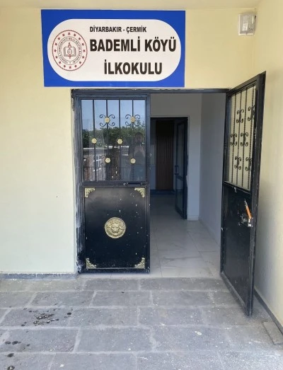 &Ccedil;ermik&rsquo;te &uuml;&ccedil; mahalleye yeni okul